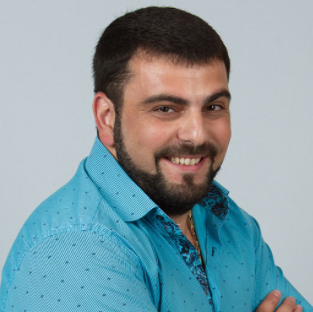 фото исполнителя Артур Халатов